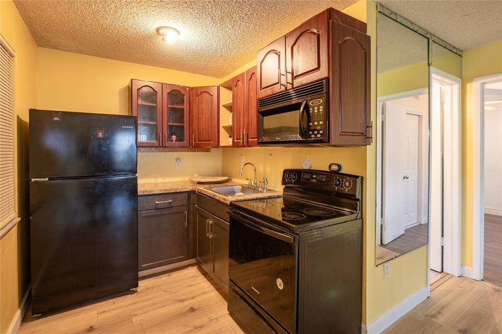 3167 Northwest 52nd Street Miami, FL 33142 - Photo 16 of 27 inlaw