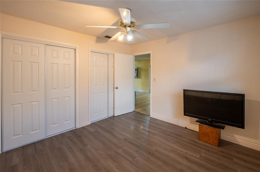 3167 Northwest 52nd Street Miami, FL 33142 - Photo 24 of 27