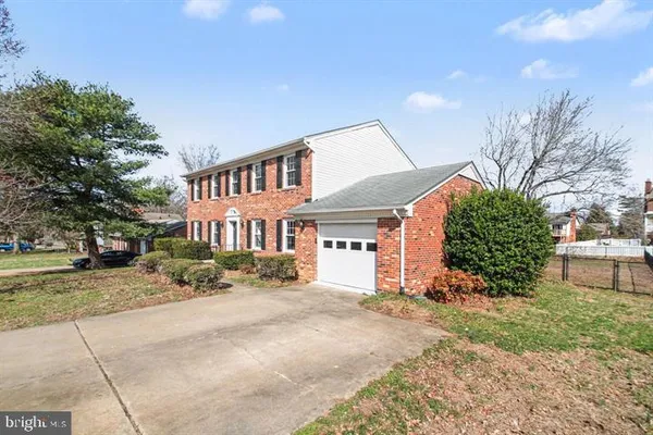 $2,950 | 2113 Matthew Lane, Fredericksburg, VA 22405