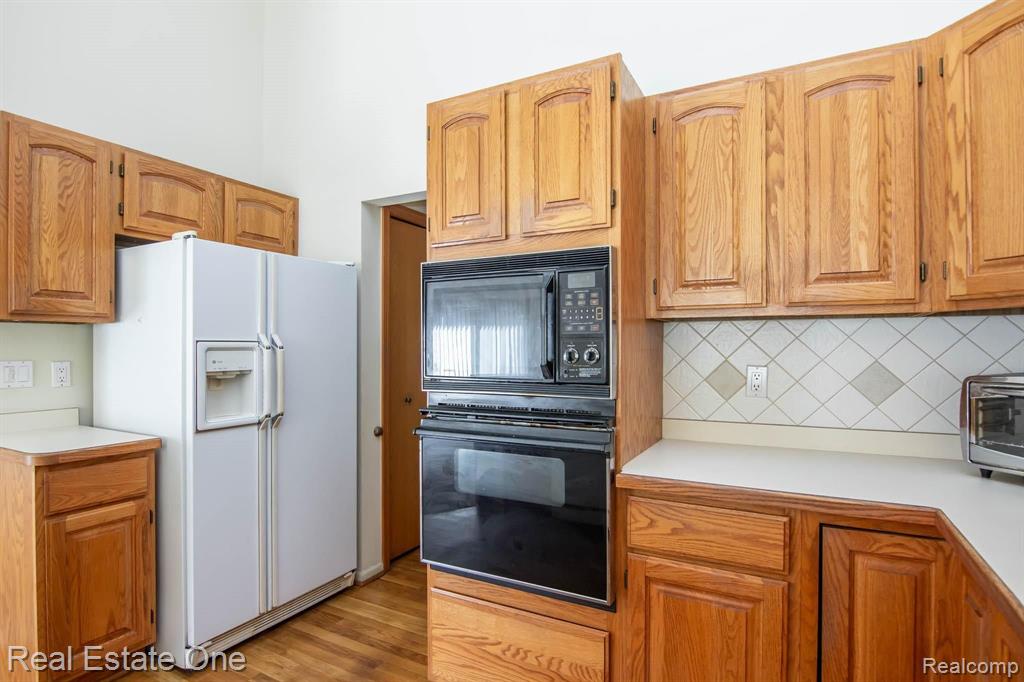 6687 Ridgeview Drive, Unit 55 Clarkston, MI 48346 - Photo 5 of 28