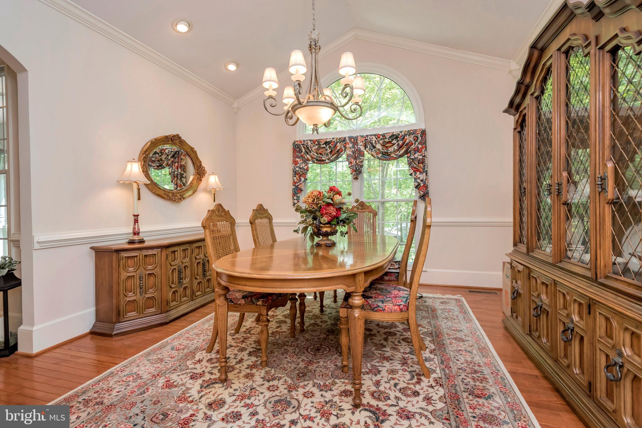 116 Indian Hills Road Locust Grove, VA 22508 - Photo 10 of 32 Dinner parties would be perfect here