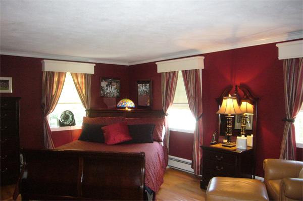 399 Cedar Brook Road Lynn, MA 01904 - Photo 16 of 29 Gallery Image 16