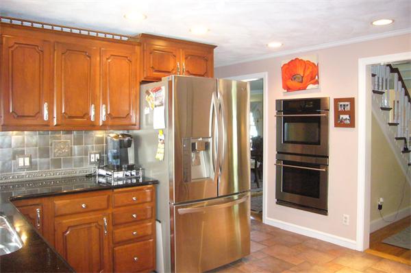 399 Cedar Brook Road Lynn, MA 01904 - Photo 8 of 29 Gallery Image 8