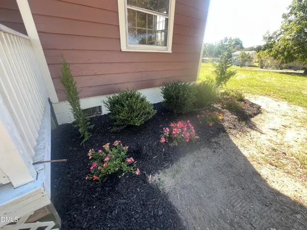 $190,000 | 122 Bill Avery Road, Coats, NC 27521