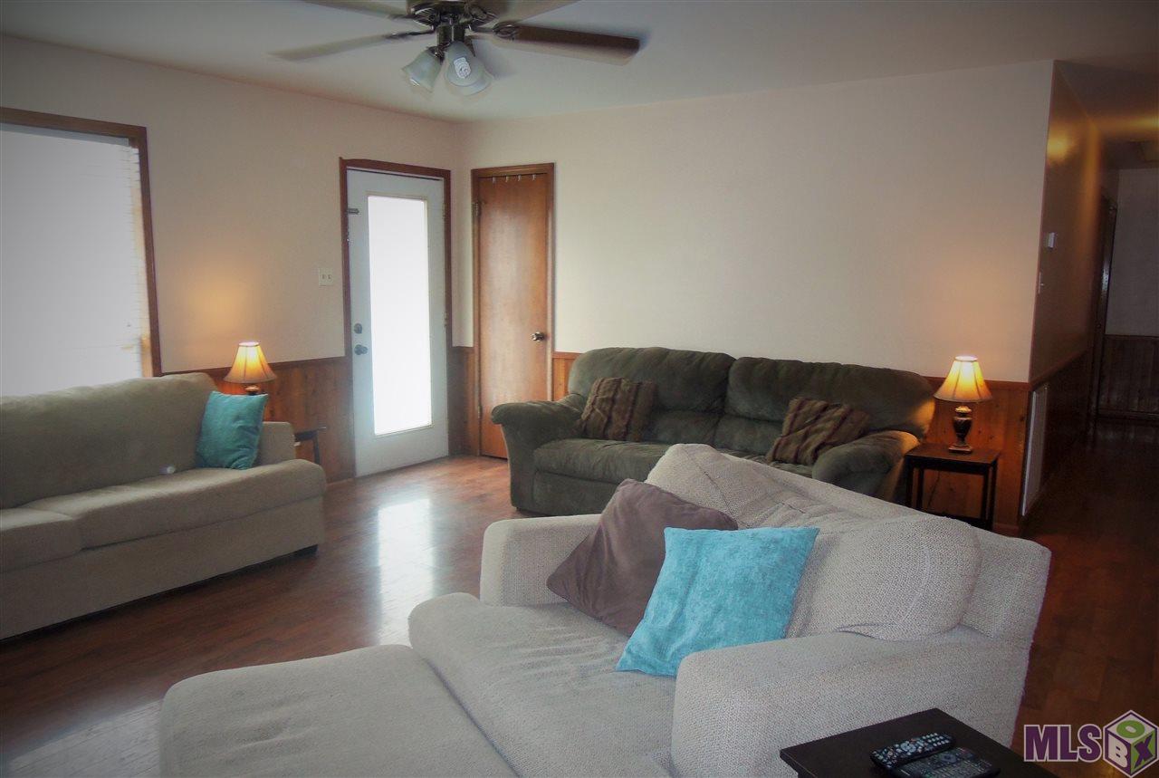 14205 Martin Moran Road Gonzales, LA 70737 - Photo 5 of 12 Gallery Image 5