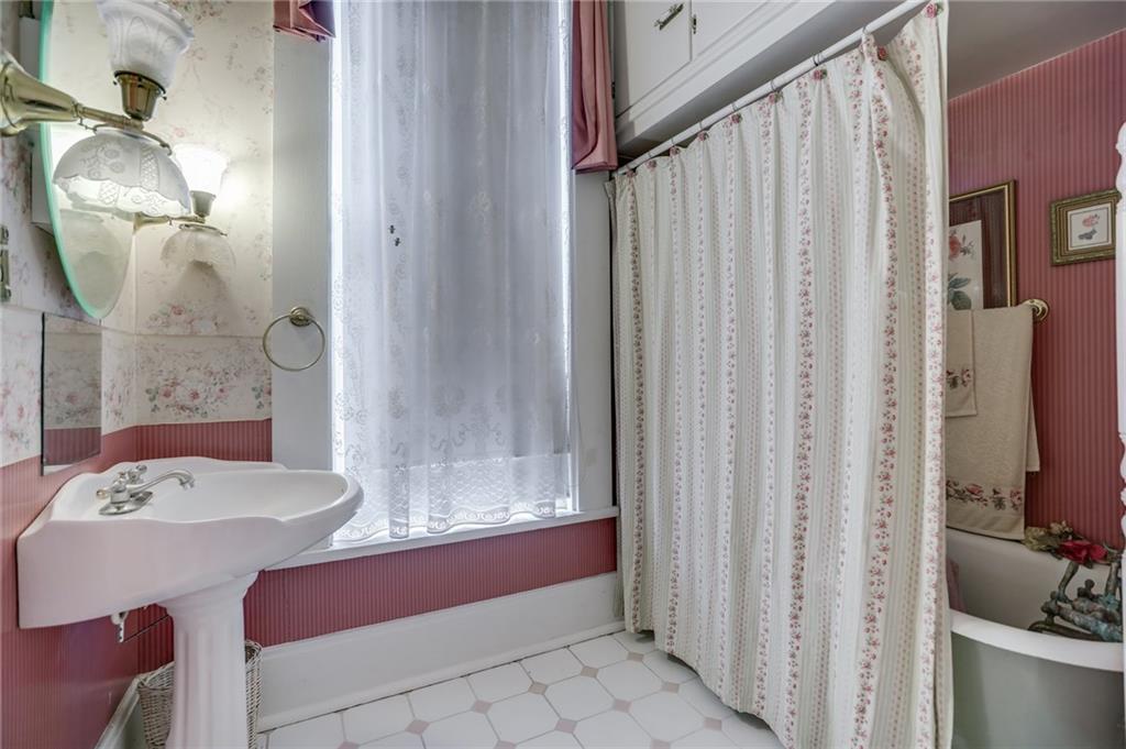 11701 Maze Road Indianapolis, IN 46259 - Photo 17 of 44 Gallery Image 17