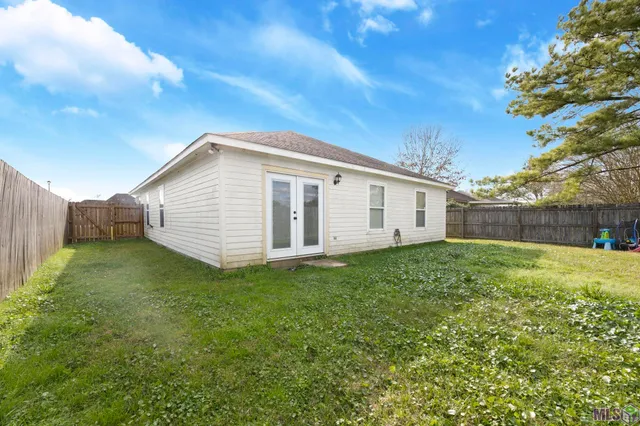 $225,000 | 13551 Rose Drive, Walker, LA 70785