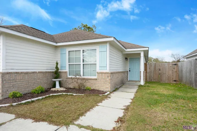 $225,000 | 13551 Rose Drive, Walker, LA 70785