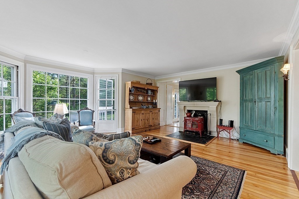 53 Bolton Road Harvard, MA 01451 - Photo 12 of 42