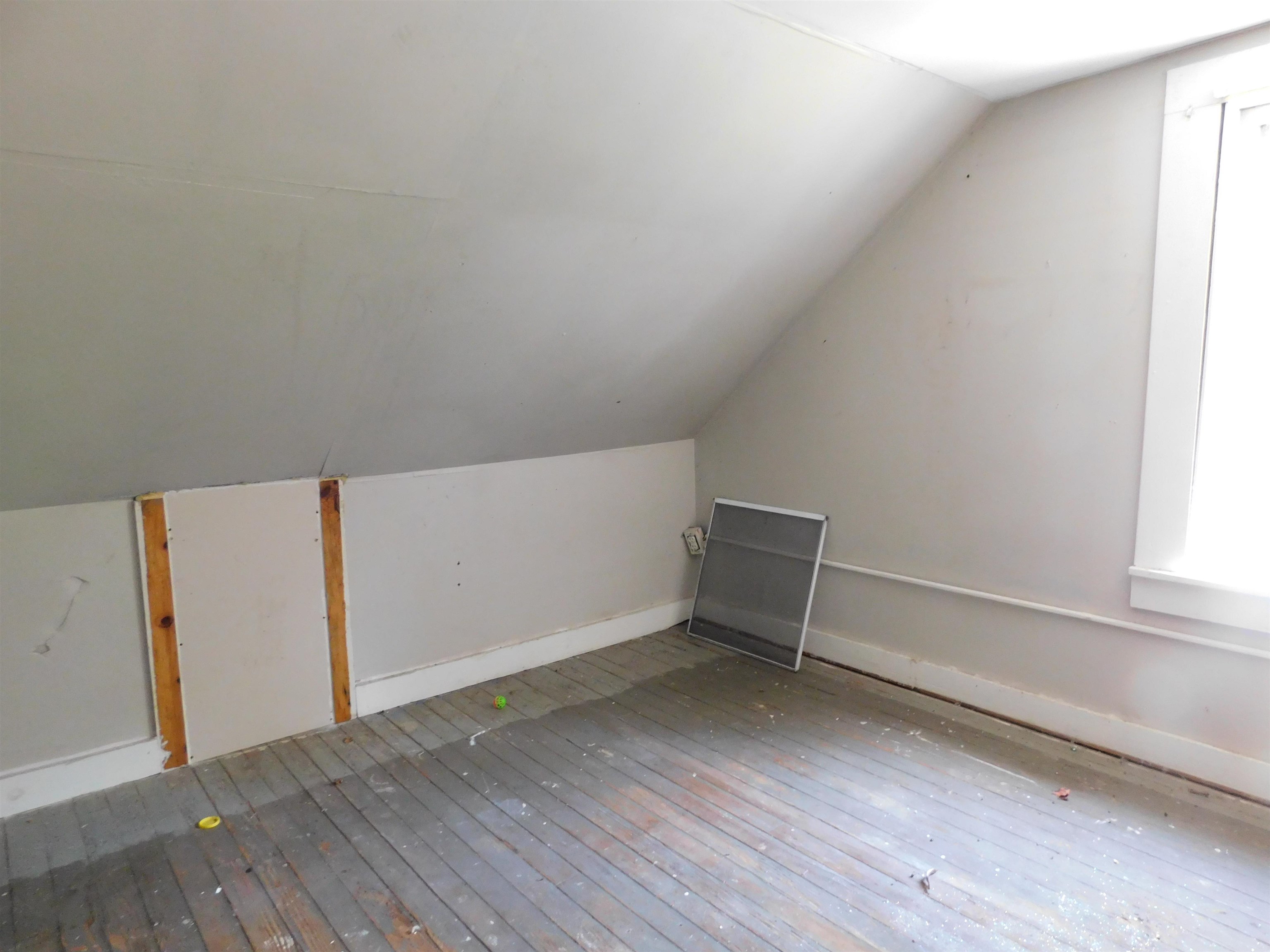 296 Massey Road Springfield, VT 05156 - Photo 8 of 29
