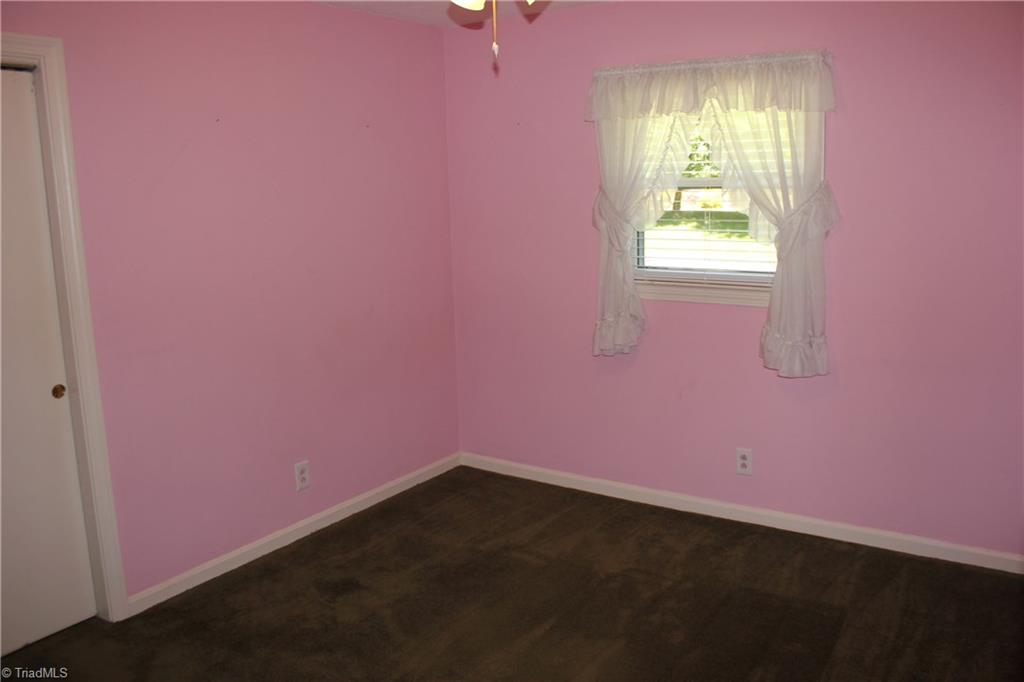3510 Manoa Road Pfafftown, NC 27040 - Photo 14 of 20 Gallery Image 14