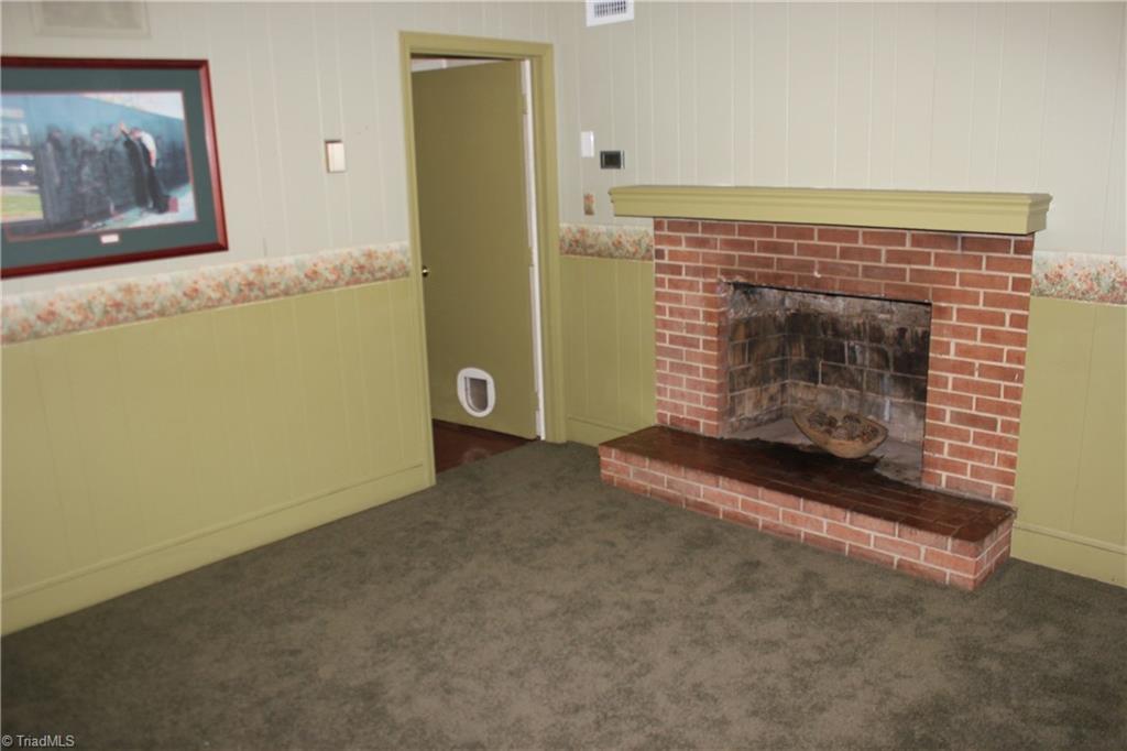 3510 Manoa Road Pfafftown, NC 27040 - Photo 15 of 20 Gallery Image 15