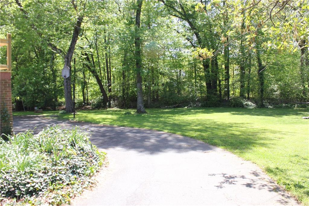 3510 Manoa Road Pfafftown, NC 27040 - Photo 19 of 20 Gallery Image 19