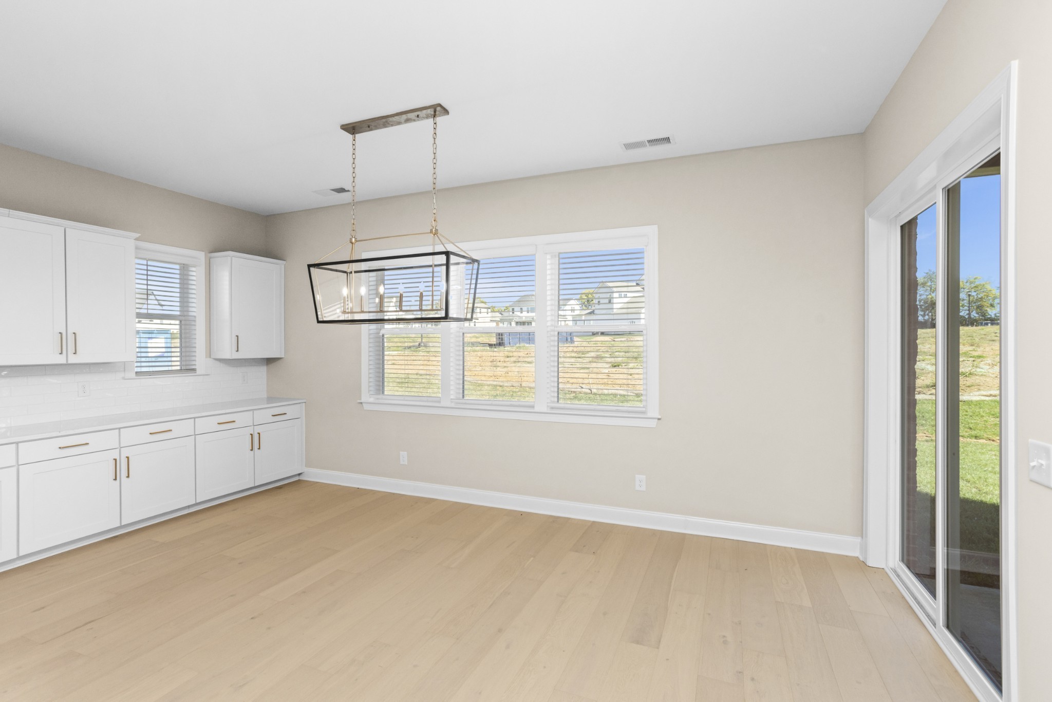 5955 Hunt Vly Drive Spring Hill, TN 37174 - Photo 13 of 59