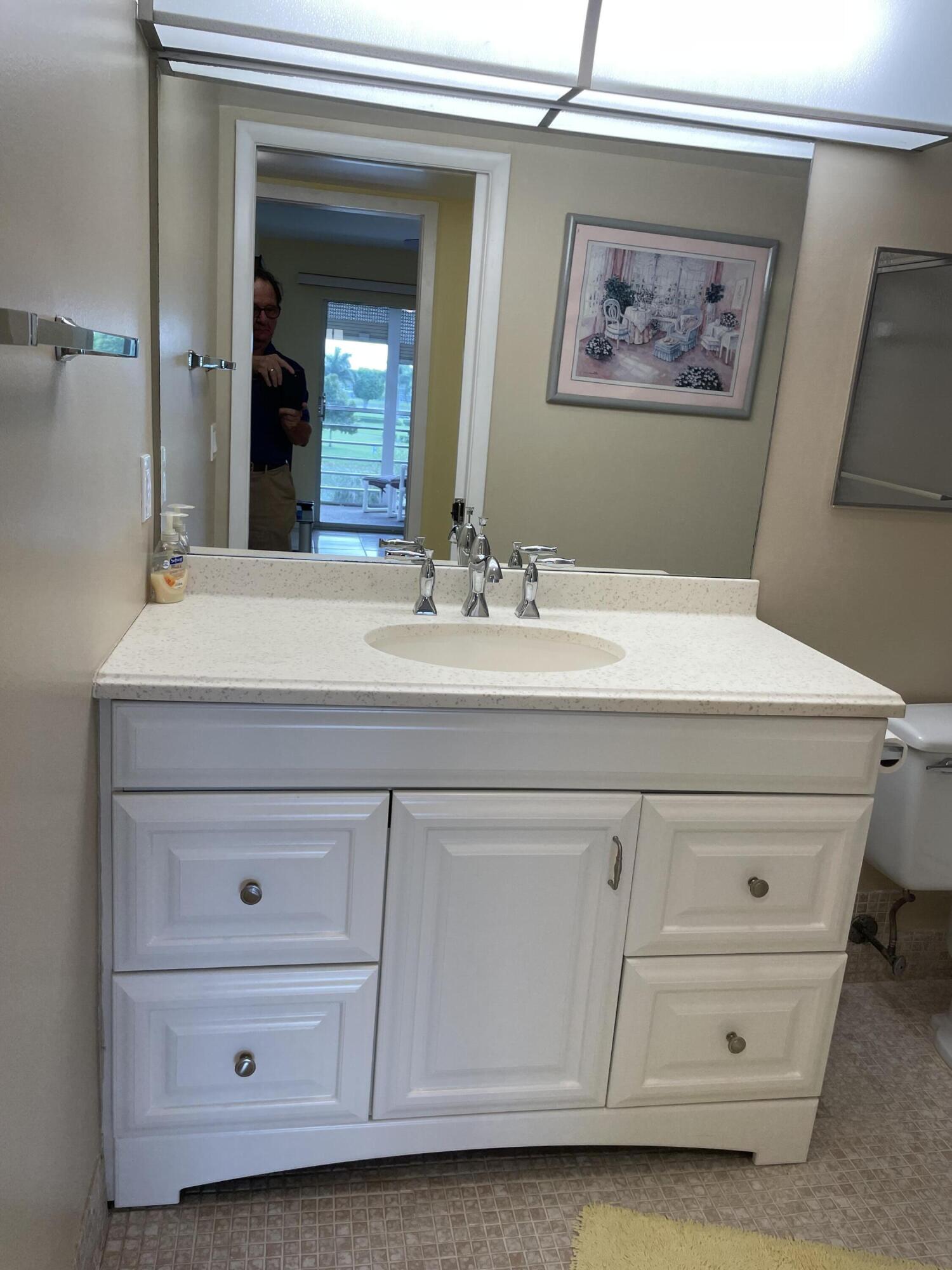3025 Hythe B, Unit 3025B Boca Raton, FL 33434 - Photo 9 of 19 IMG_0803