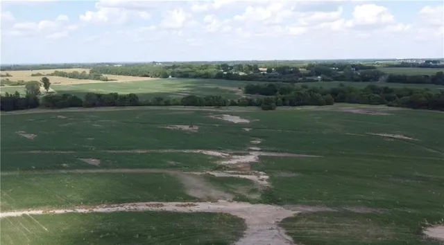 $2,095,500 | 175-th South Sunflower Road, Edgerton, KS 66030