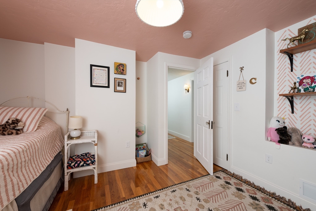 22 Newcastle Road Peabody, MA 01960 - Photo 18 of 29 Gallery Image 18