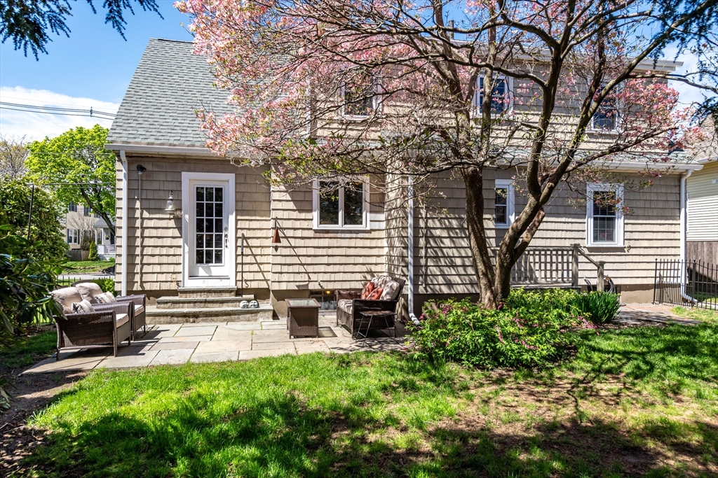 22 Newcastle Road Peabody, MA 01960 - Photo 28 of 29 Gallery Image 28