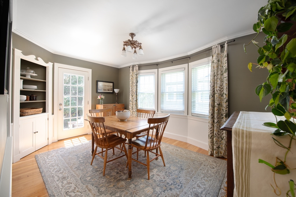 22 Newcastle Road Peabody, MA 01960 - Photo 5 of 29 Gallery Image 5