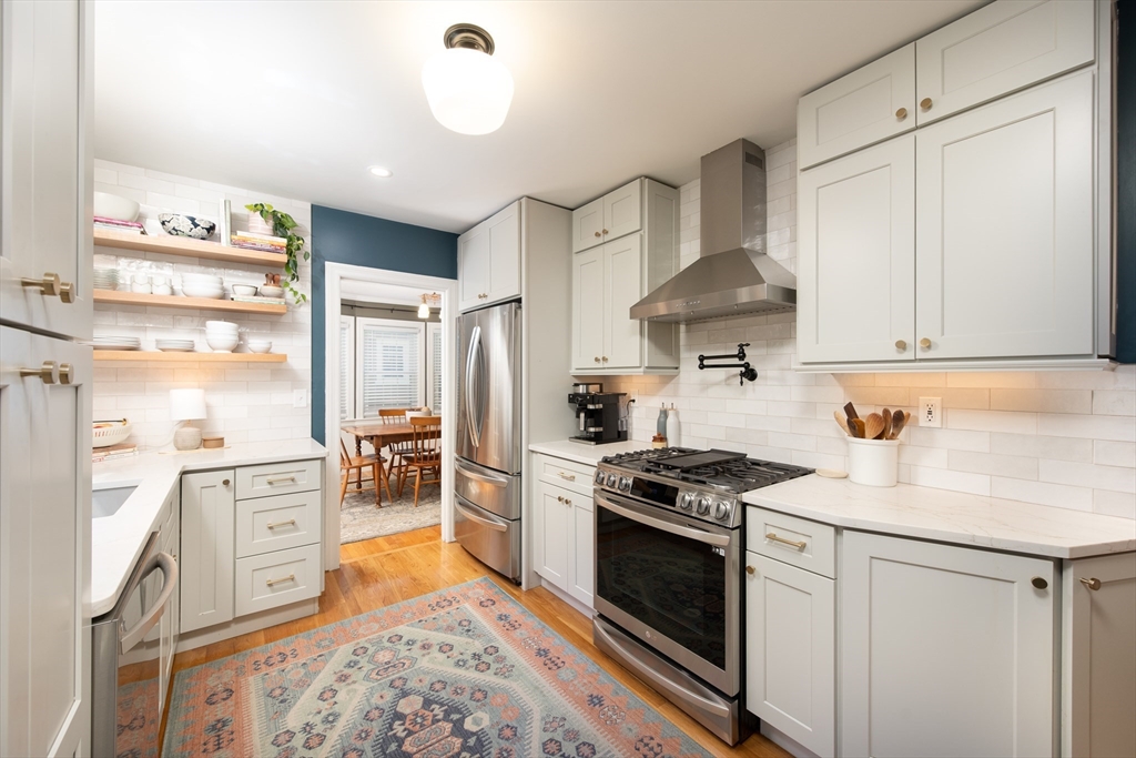 22 Newcastle Road Peabody, MA 01960 - Photo 7 of 29 Gallery Image 7