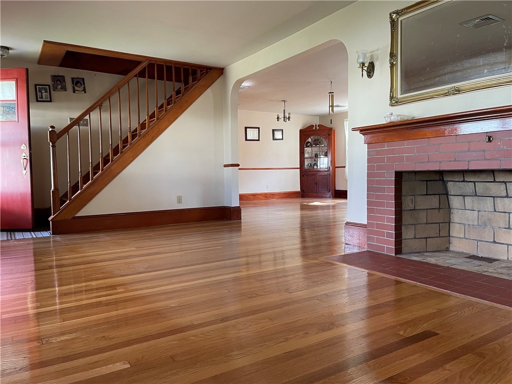 61 Kenyon Road Cranston, RI 02910 - Photo 39 of 40 Gallery Image 39