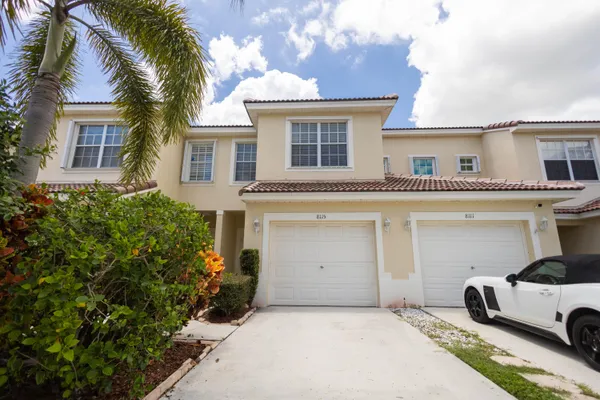 $2,800 | 8115 Bellagio Lane, Boynton Beach, FL 33472