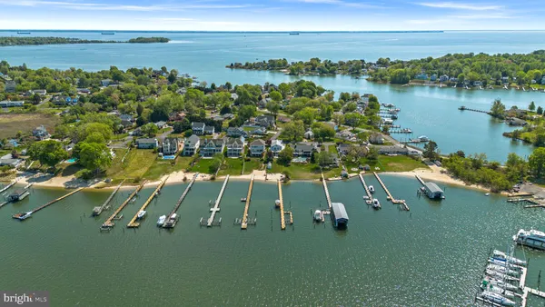 $2,200,000 | 3728 Bay Drive, Edgewater, MD 21037