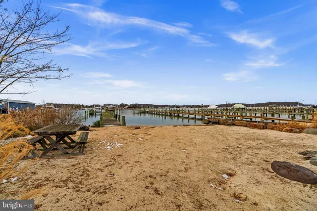 $2,200,000 | 3728 Bay Drive, Edgewater, MD 21037