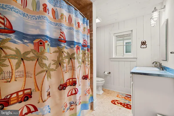 $2,200,000 | 3728 Bay Drive, Edgewater, MD 21037