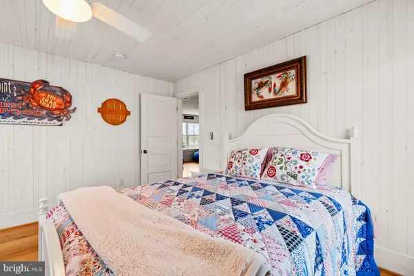 $2,200,000 | 3728 Bay Drive, Edgewater, MD 21037