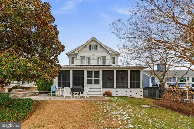 $2,200,000 | 3728 Bay Drive, Edgewater, MD 21037