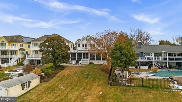 $2,200,000 | 3728 Bay Drive, Edgewater, MD 21037