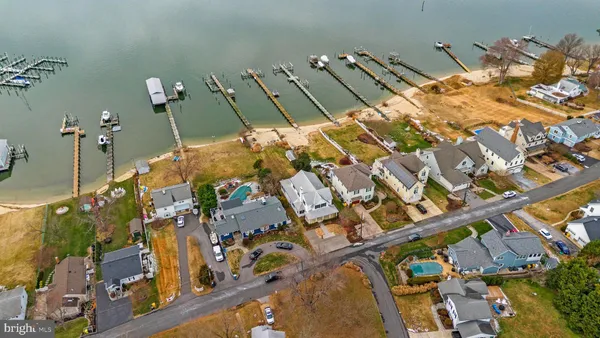 $2,200,000 | 3728 Bay Drive, Edgewater, MD 21037