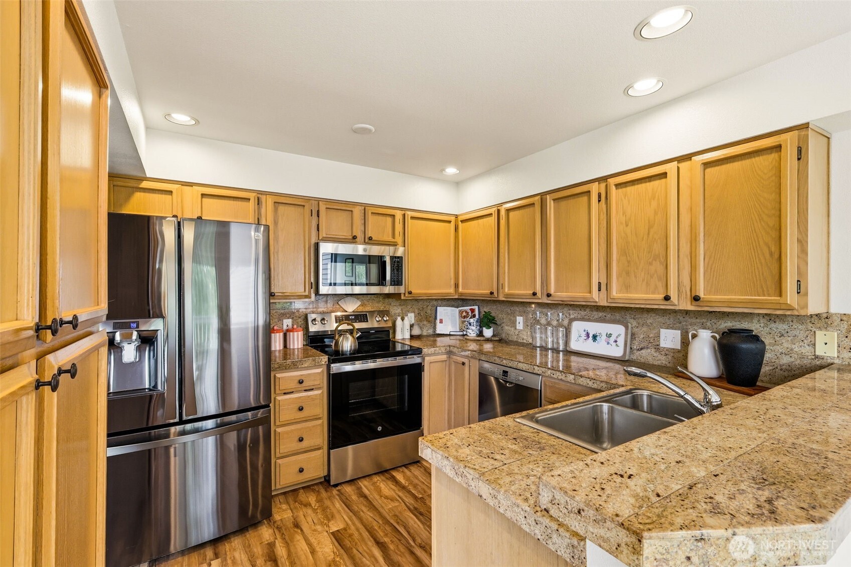 7250 Old Redmond Road, Unit C112 Redmond, WA 98052 - Photo 10 of 36 Gallery Image 10