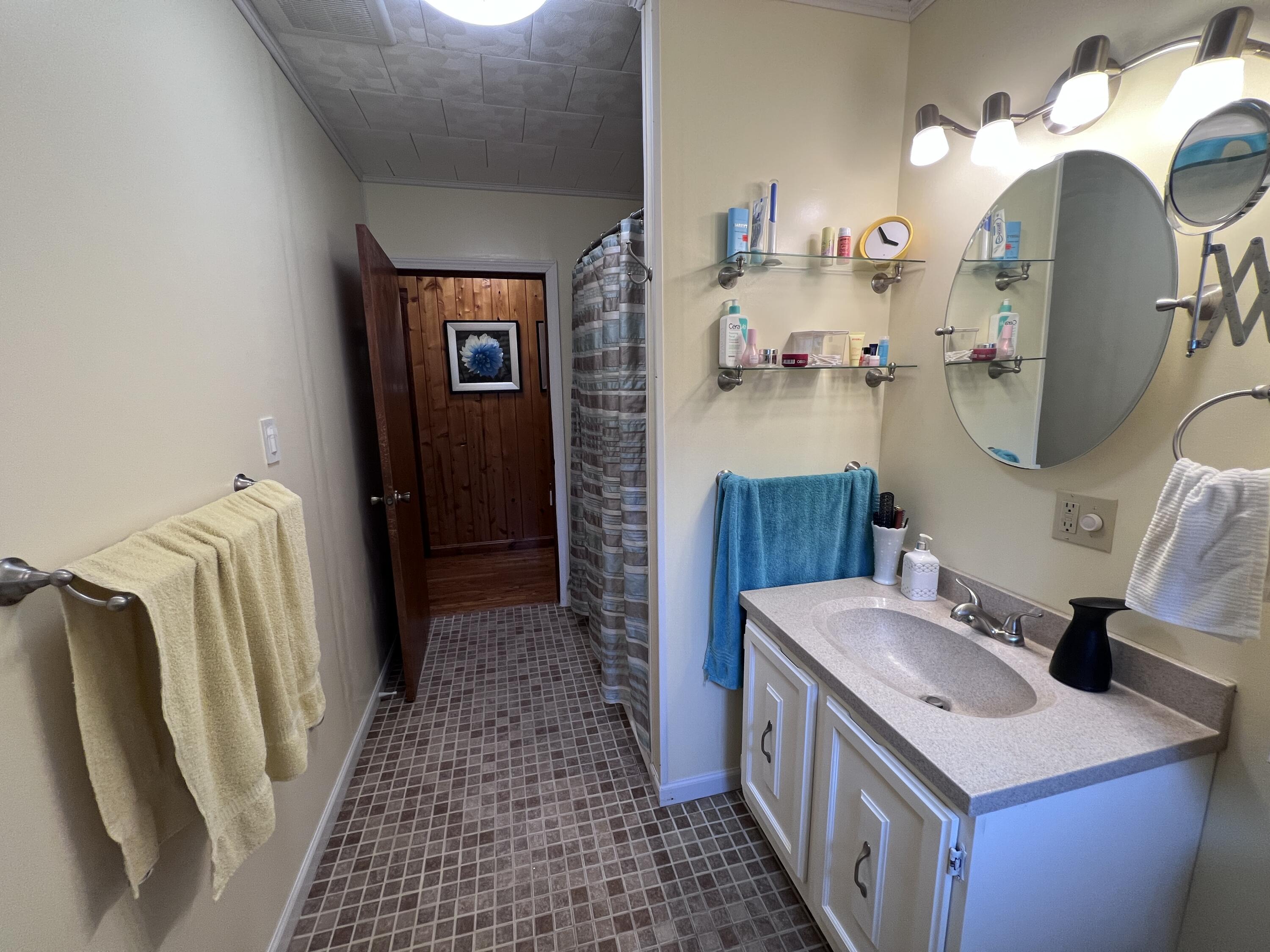 639 Calais Road Houlton, ME 04730 - Photo 18 of 35 Bathroom