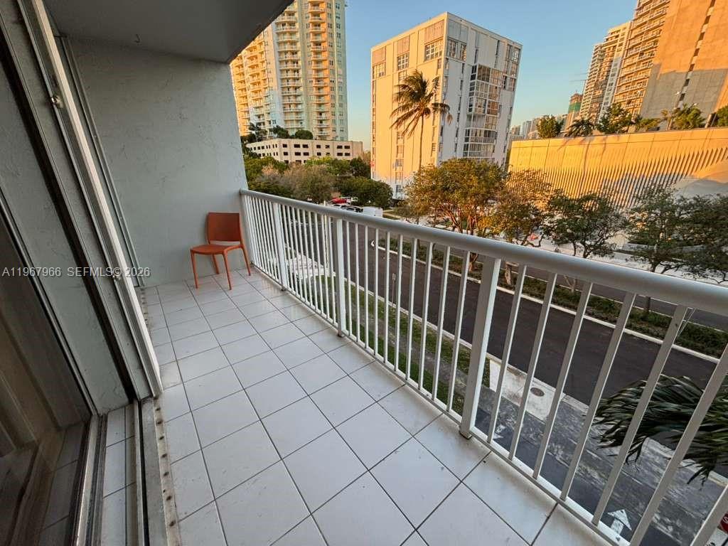 150 Southeast 25th Road, Unit 4E Miami, FL 33129 - Photo 22 of 38