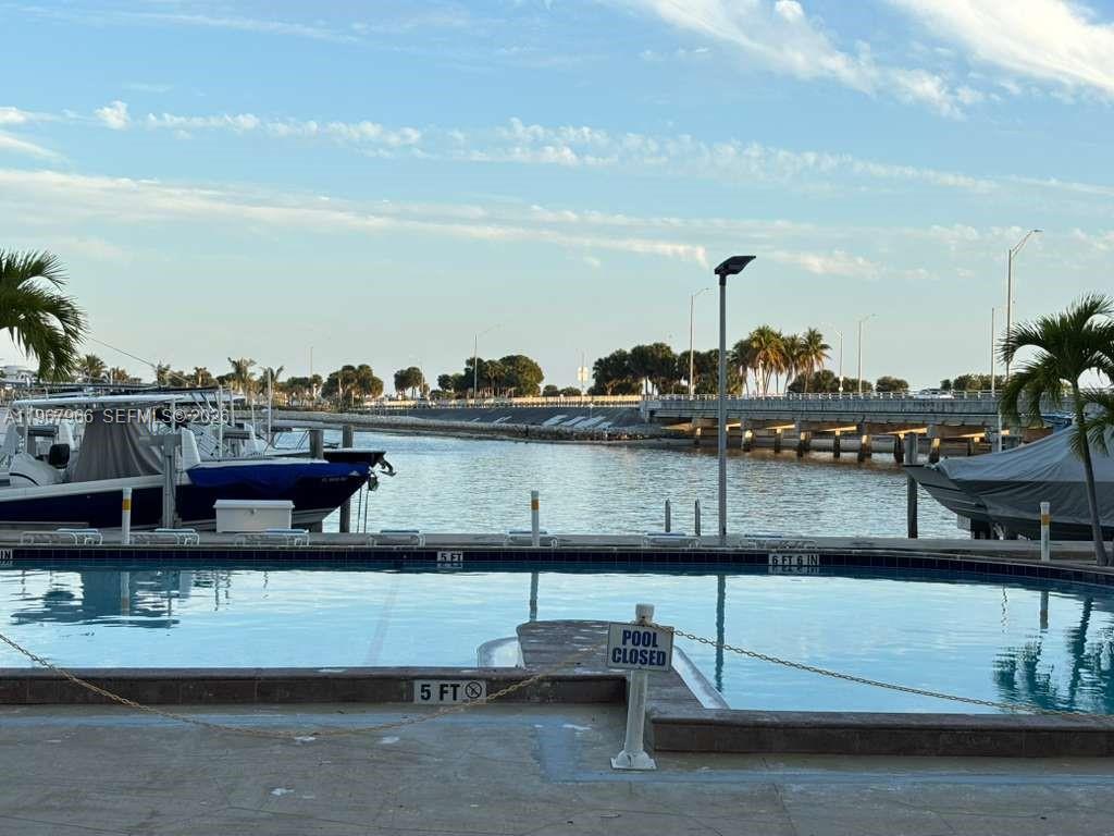 150 Southeast 25th Road, Unit 4E Miami, FL 33129 - Photo 32 of 38