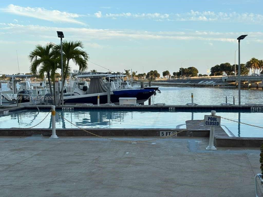 150 Southeast 25th Road, Unit 4E Miami, FL 33129 - Photo 33 of 38