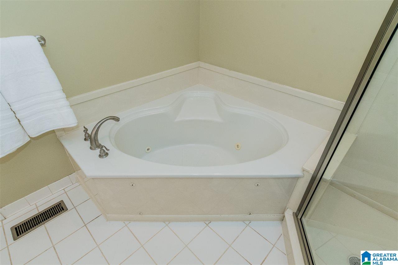 1404 Eden Ridge Drive Birmingham, AL 35244 - Photo 23 of 47