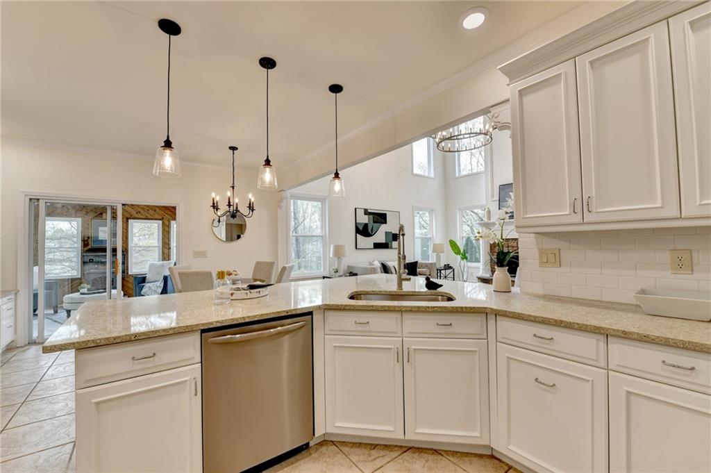 6336 Old Shadburn Ferry Road Buford, GA 30518 - Photo 28 of 100