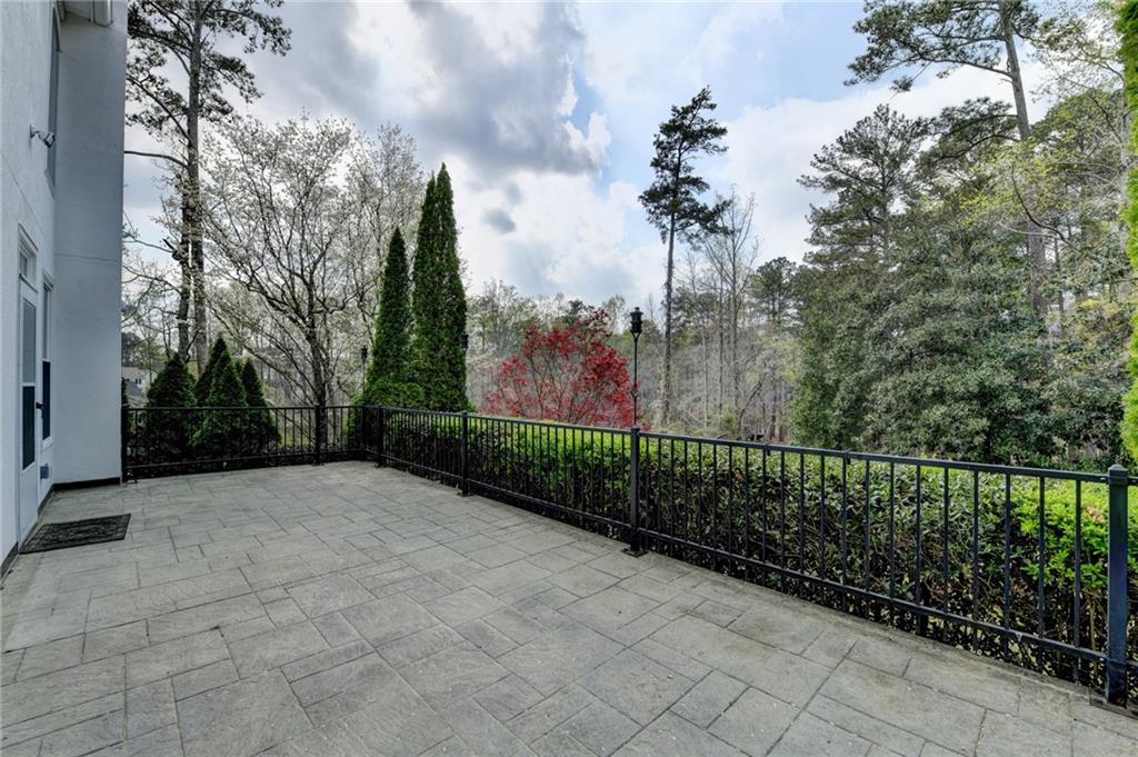 6336 Old Shadburn Ferry Road Buford, GA 30518 - Photo 39 of 100