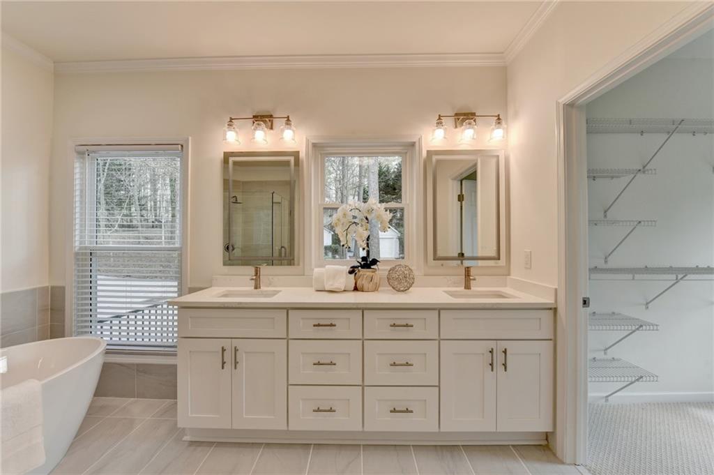 6336 Old Shadburn Ferry Road Buford, GA 30518 - Photo 48 of 100