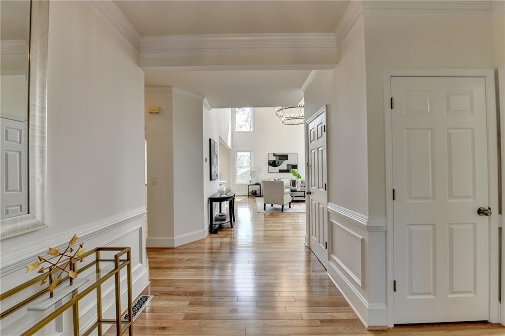 6336 Old Shadburn Ferry Road Buford, GA 30518 - Photo 9 of 100