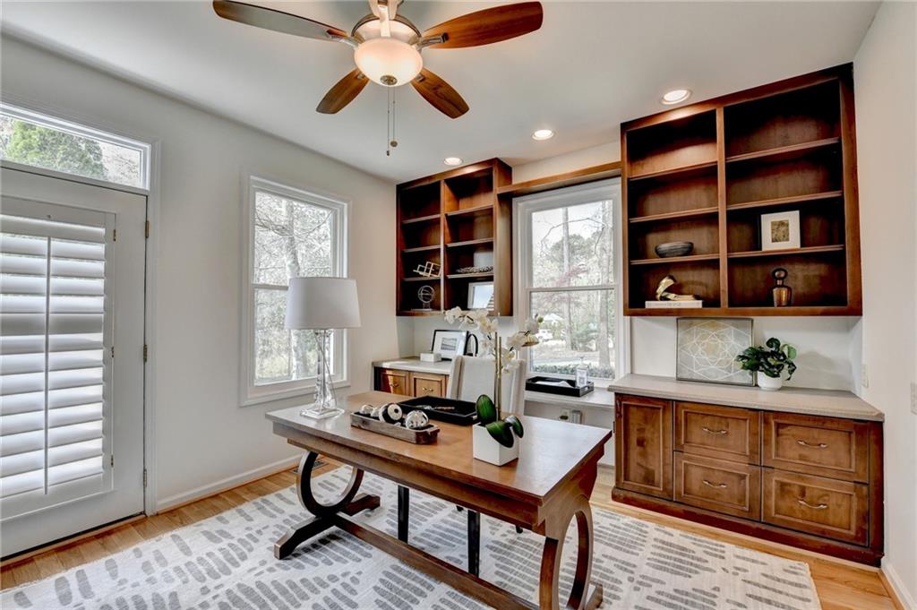 6336 Old Shadburn Ferry Road Buford, GA 30518 - Photo 10 of 100