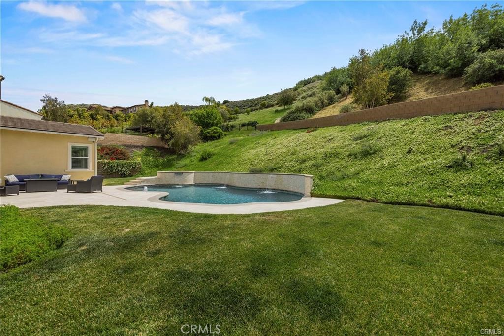 24949 Old Stone Way Stevenson Ranch, CA 91381 - Photo 72 of 75