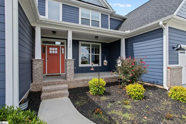 $675,000 | 222 Montview Circle, Greenville, SC 29617