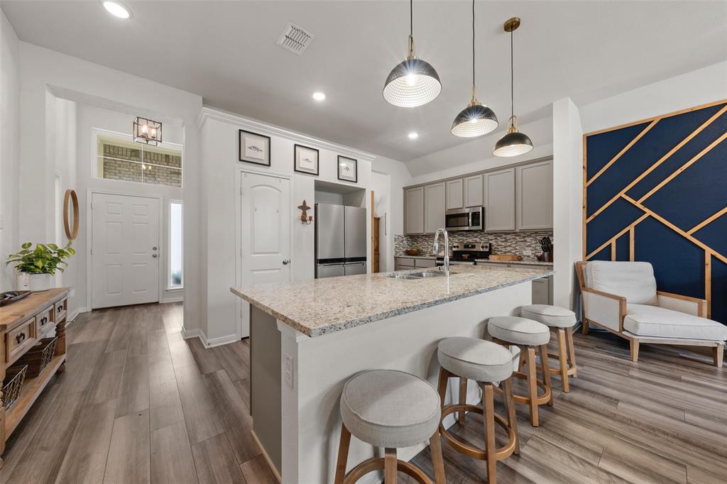 10237 Driskill Drive Waco, TX 76708 - Photo 6 of 25
