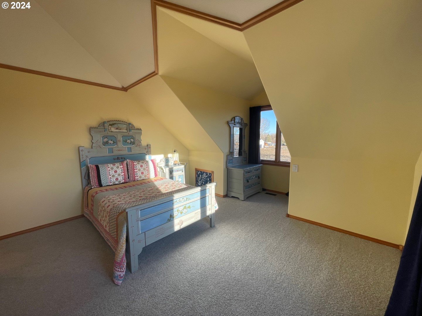 65195 Stockton Road Enterprise, OR 97828 - Photo 26 of 48 Bedroom