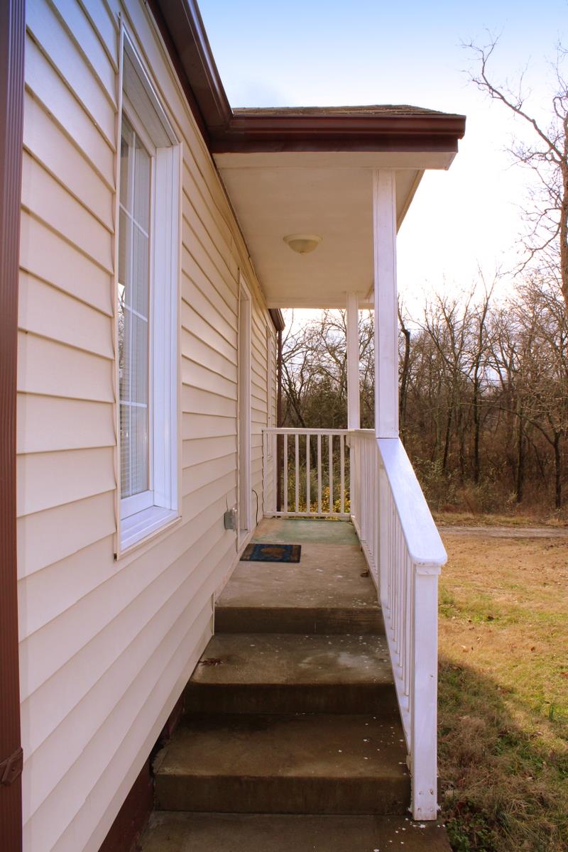 313 Randy Road Madison, TN 37115 - Photo 2 of 22 a view of entryway