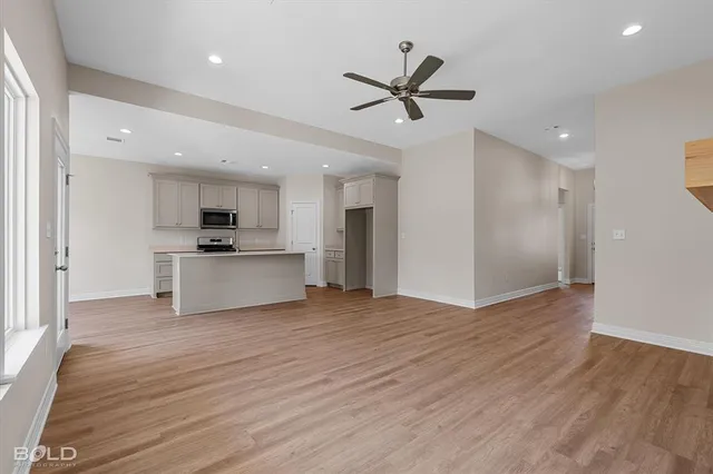 $261,900 | 319 Mousse Ruelle Drive, Shreveport, LA 71106